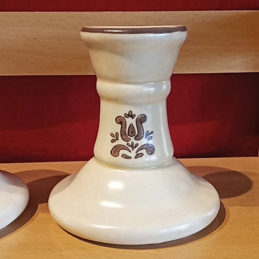RARE-Pfalzgraff Village Pattern Set of 2 Series #1 Short Candlestick Holders. - Picture 2 of 16